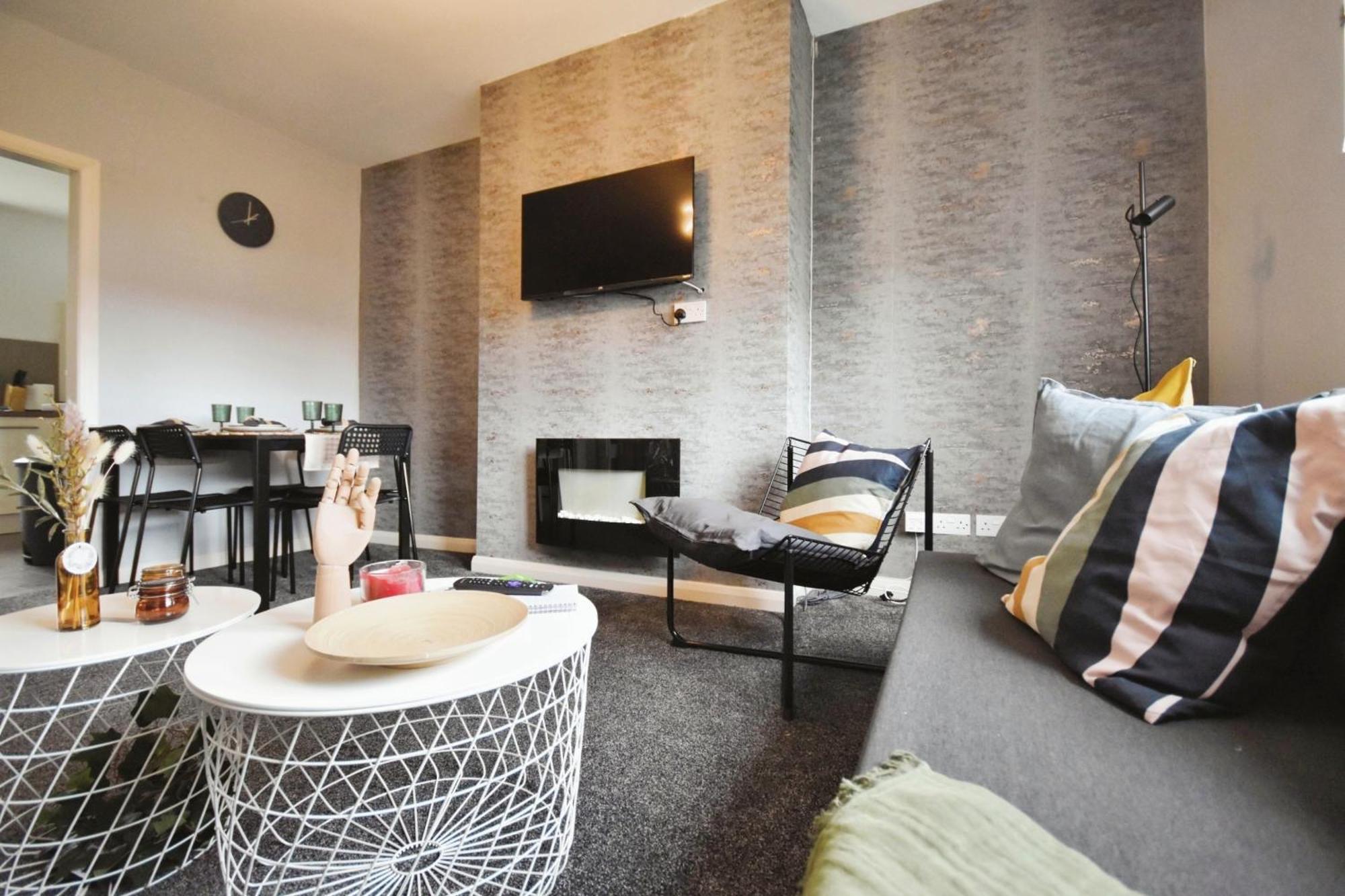 Glasgow Modern Style Home , Separate Entrance Bagian luar foto